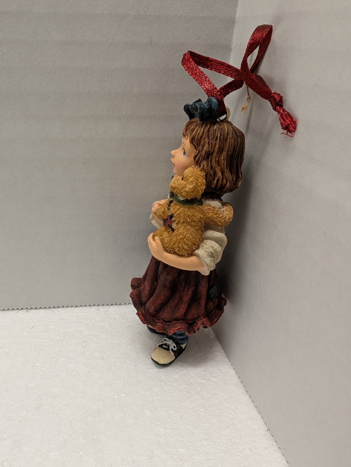 Boyds Dollstone Ornament Samantha with Conner #25861 image 3