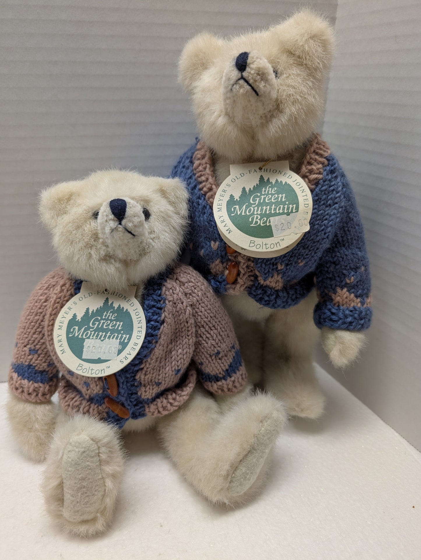 Mary Meyers The Green Mountain Collection 12" Bolton with Sweater #30071 image 6
