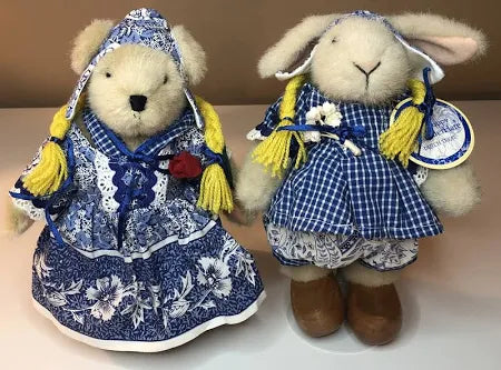 North American Dutch Treat Hoppy Vanderbear Dressed 4414 image 3
