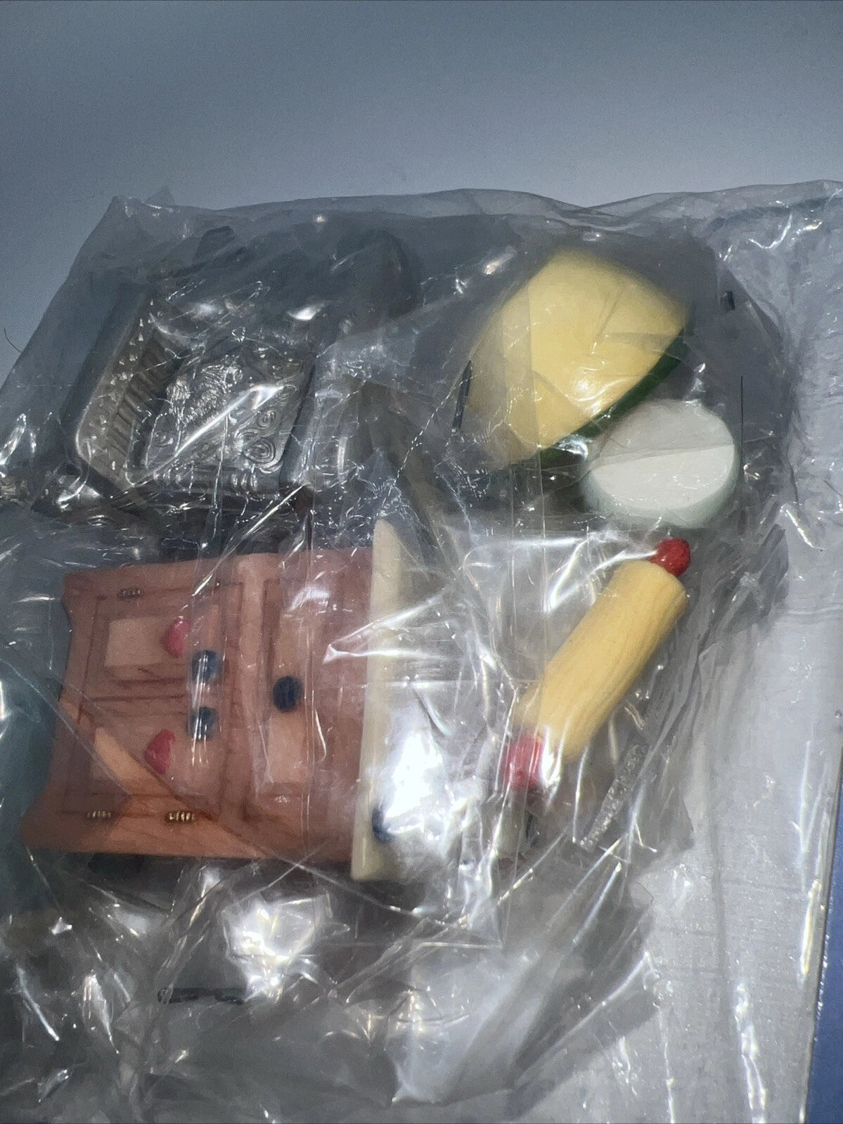 Cherished Teddies Accessories 6 Pieces Sugar & Spice Accesory Set image 2