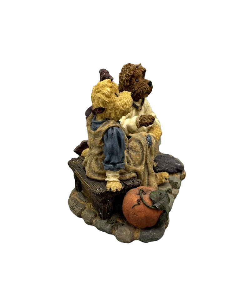 Boyds Bear Resin Cindyrella and Prince Charming. If The Shoe Fits 2454 image 3