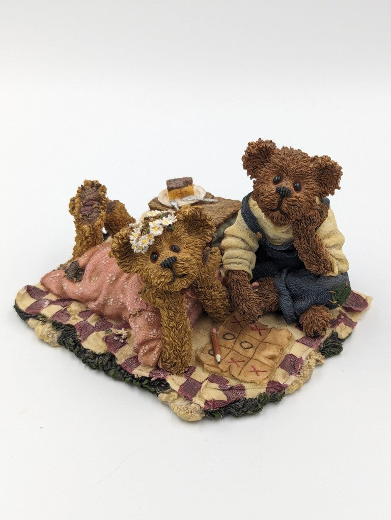 Boyds Bear Resin Patti & John Berriweather Having A Wonderful Time #0200241 image 0