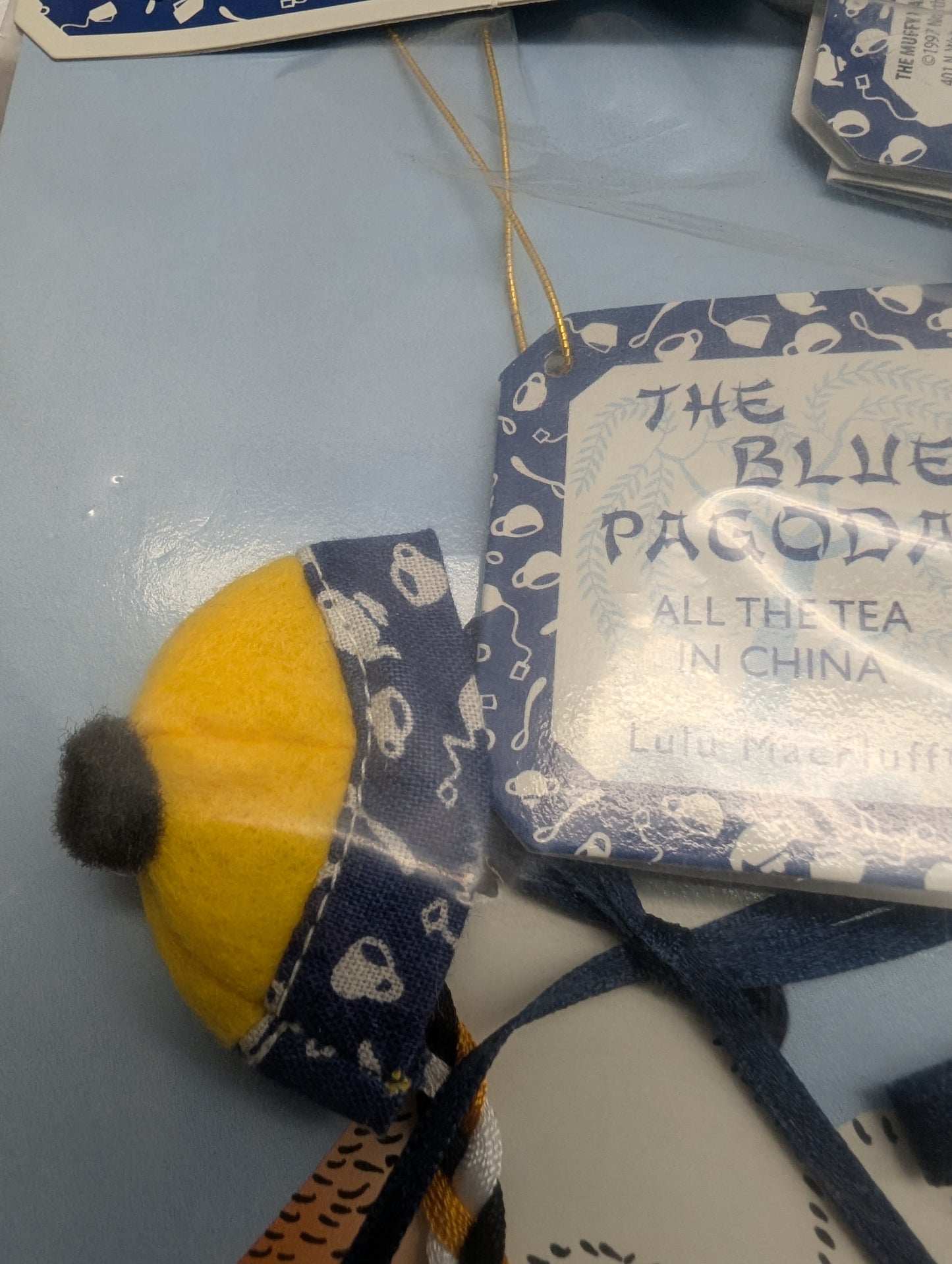 North American Blue Pagoda All the Tea in China   Lulu and Purrlie outfit 5281 image 2