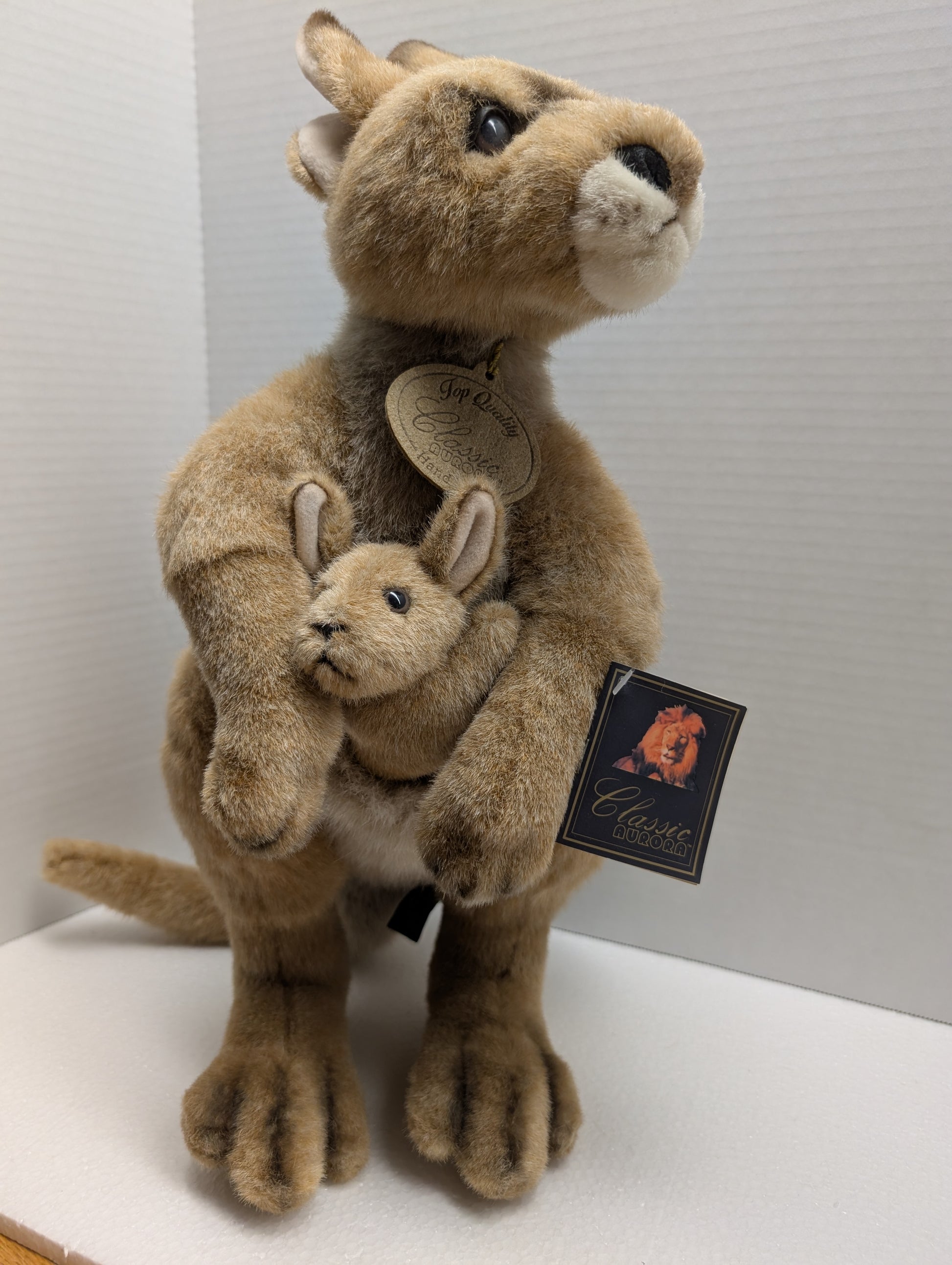 Aurora Kangaroo and Baby 16" G3014 image 2