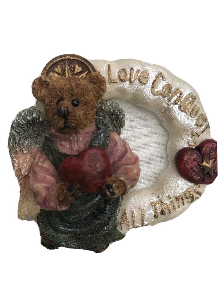 Boyds Pin Bearwear Ariel Love Conquers All Things #26019 image 1