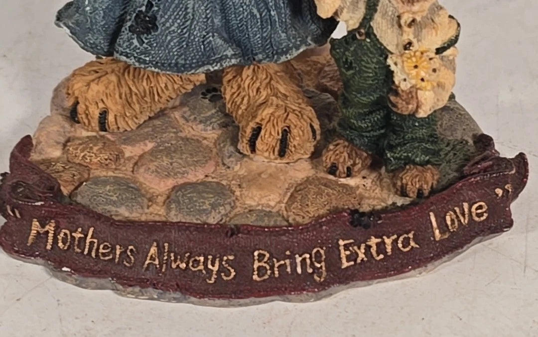 Boyds Bear Resin Mother Macabeary w.Krista & Cody  227737 image 5
