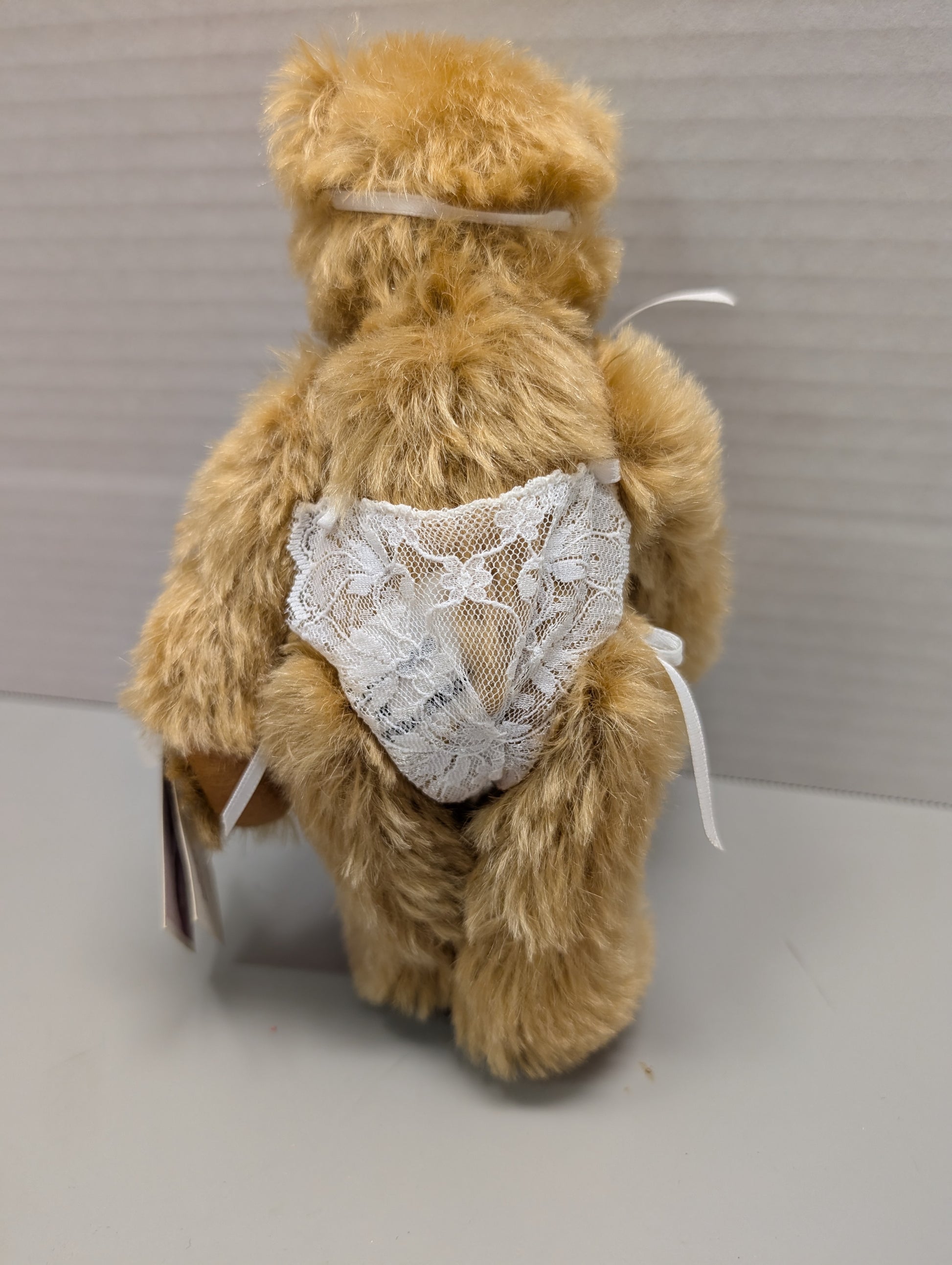 Artist Nostalgic Bear Muffy in her Teddy 8" by Sue and Randall Foskey image 3