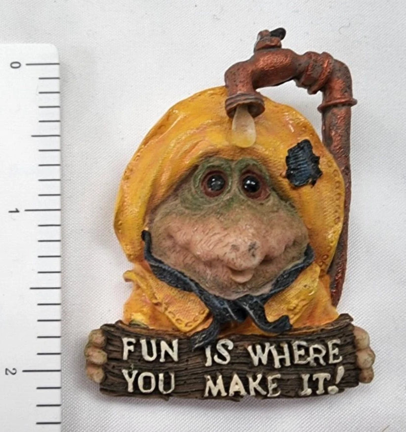 Boyds Pin Folkwear Jedediah Puddlejump What a Drip 26427 image 0