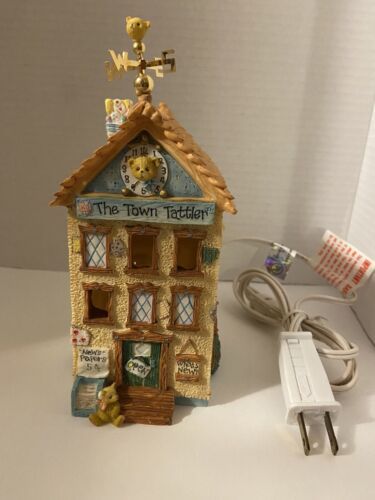 Cherished Teddies #CT953 Teddie Bear Town Tattler 1996 image 2