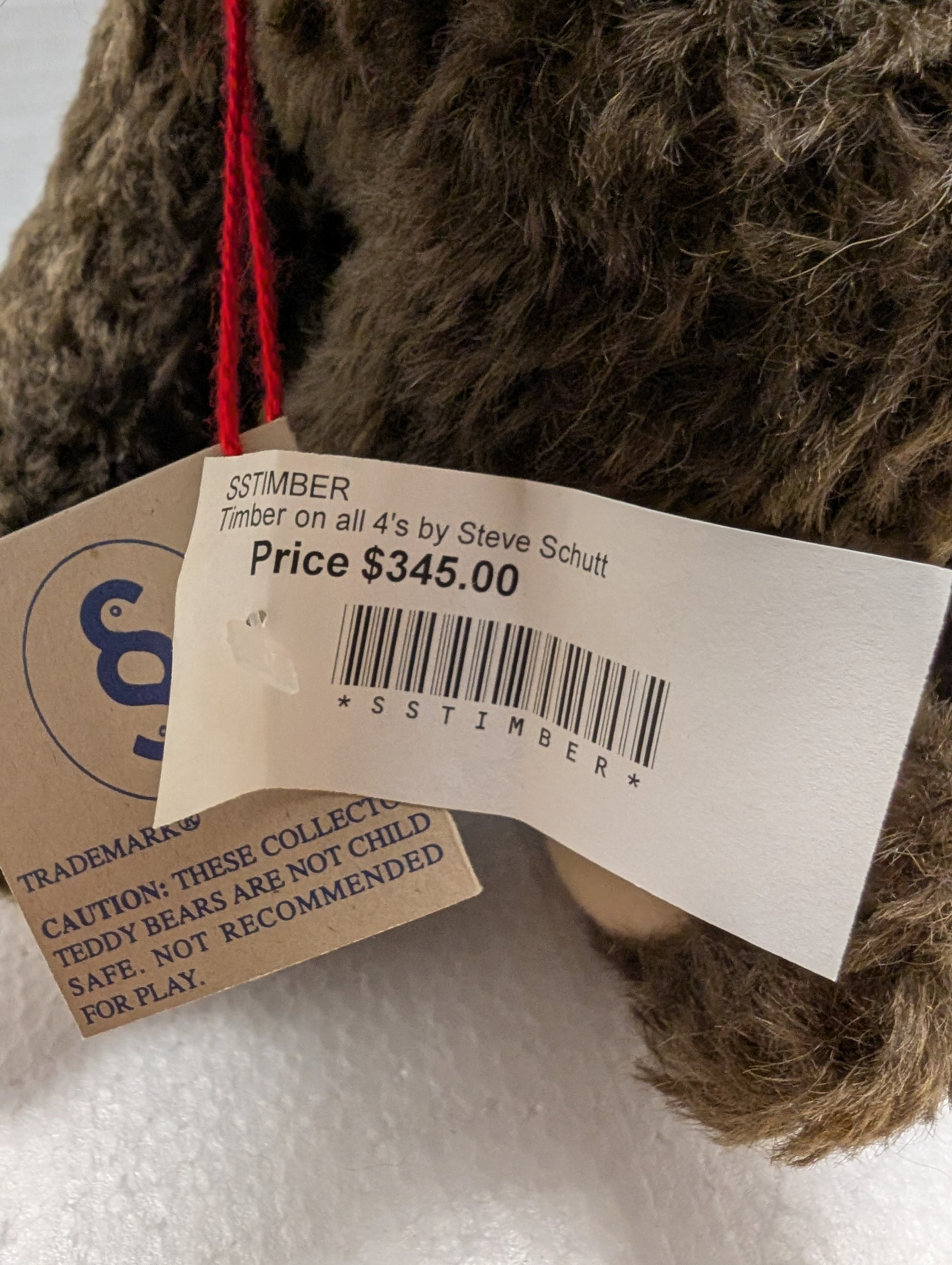 Artist BearEsence Designer Steve Schutt Bear on All 4's Timber image 10