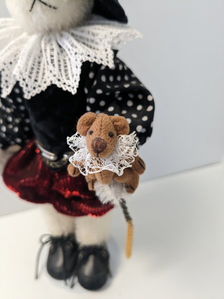 Court Jester by Linda Nelson image 5