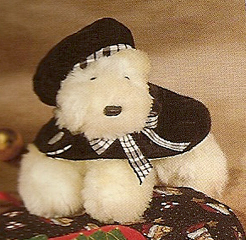 North American Lulu MacFluff Portrait in Black & White  Dressed 5238 image 0