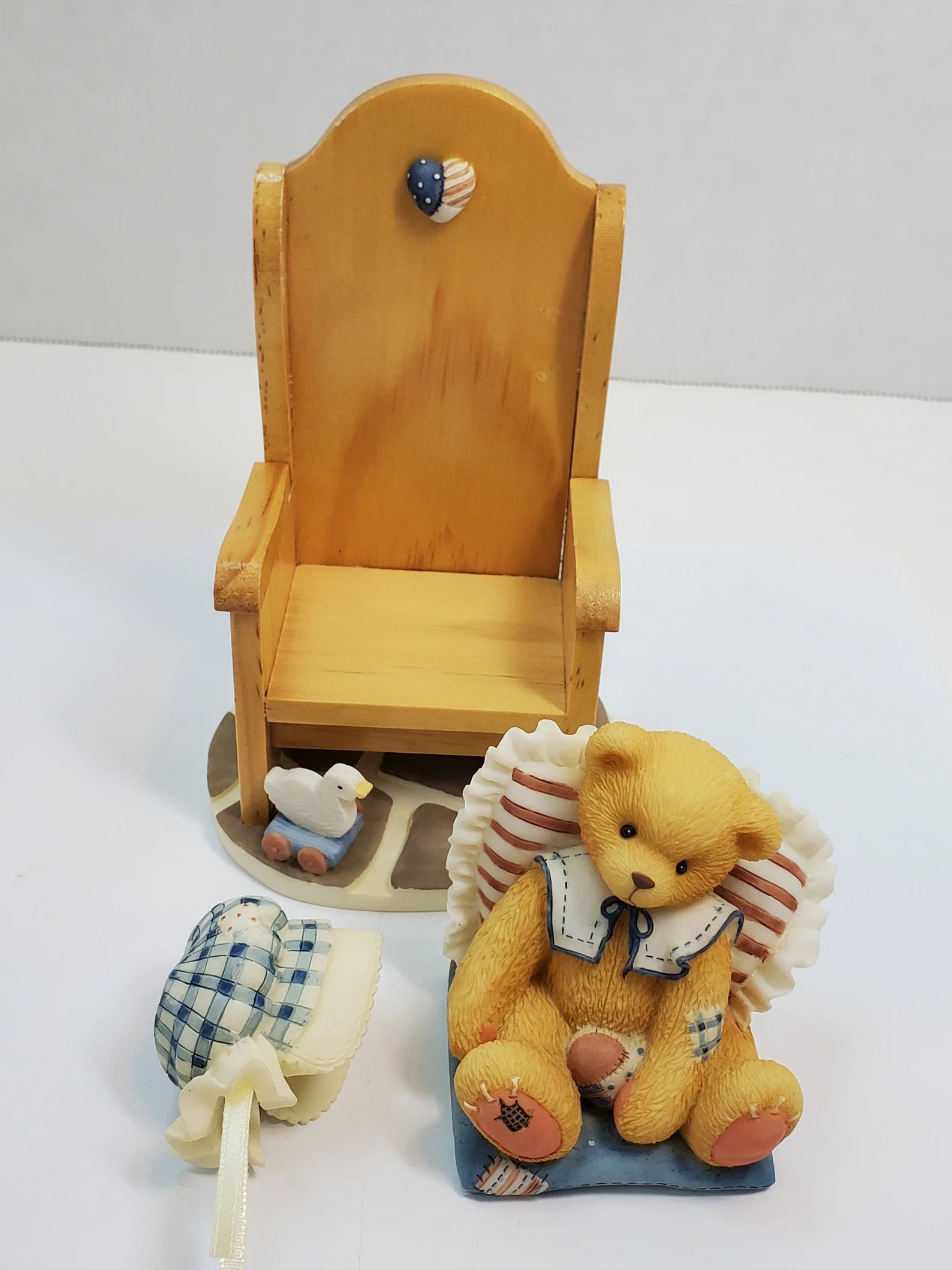 Cherished Teddies Amelia "You Make Me Smile" 273554 image 1