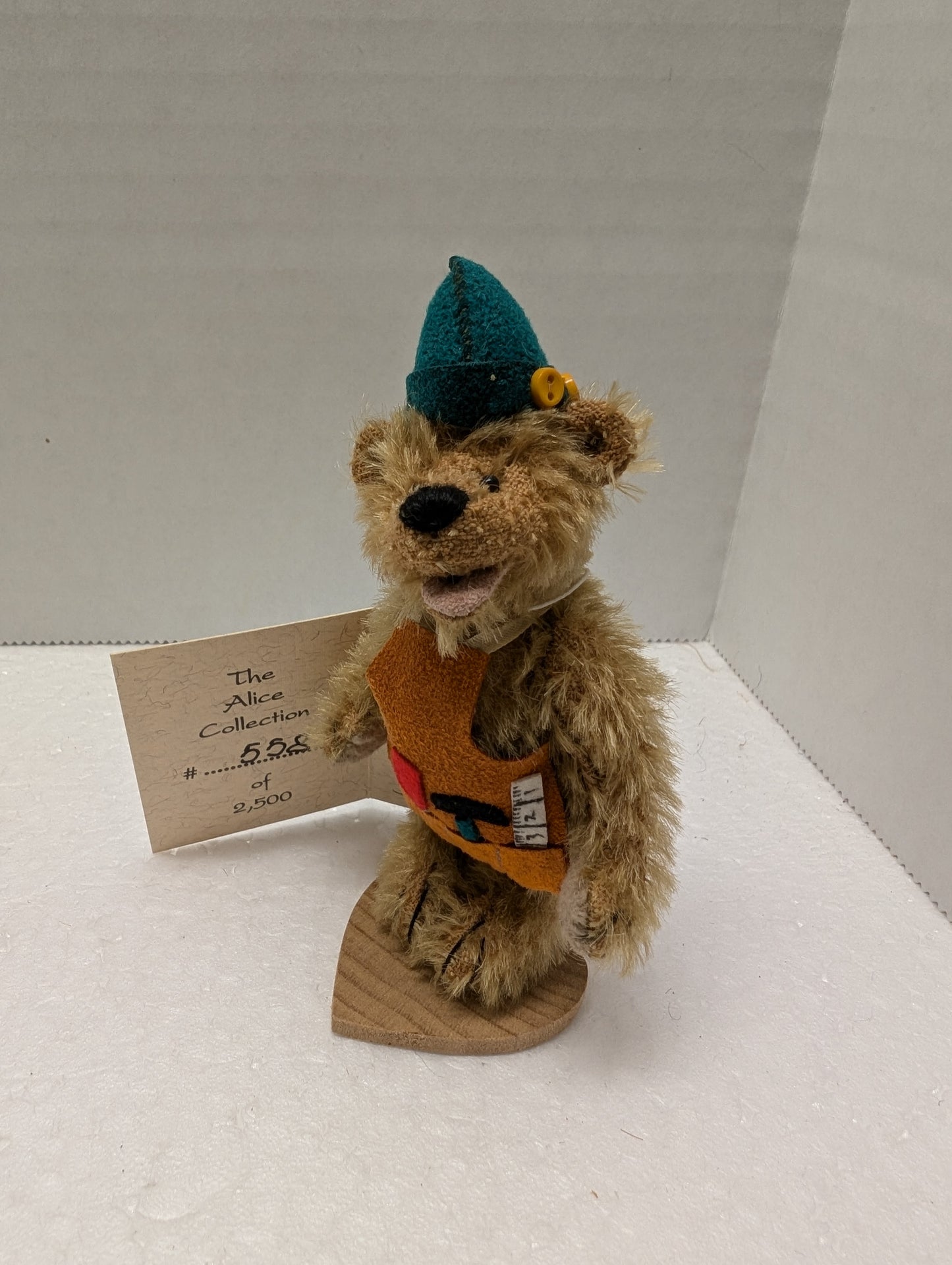 Deb Canham Miniature Bear Carpenter 311 From The Alice Collection Ltd Edition image 0