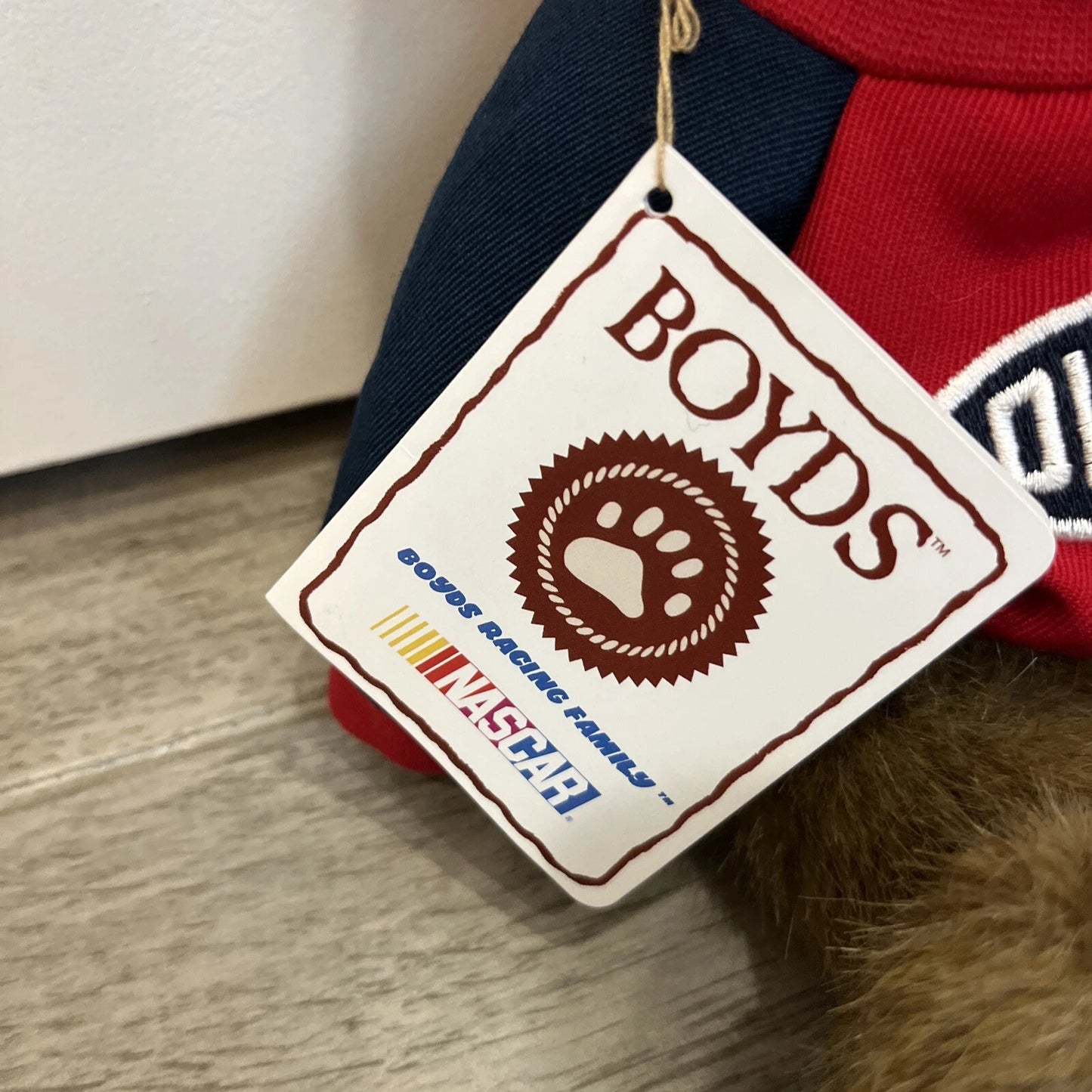 Boyds Bear Plush  Jeff Gordon #24 sweatshirt & cap  919402 image 3