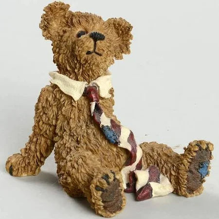Boyds Bear Resin Mr Windsor 227770 All Tied Up image 0