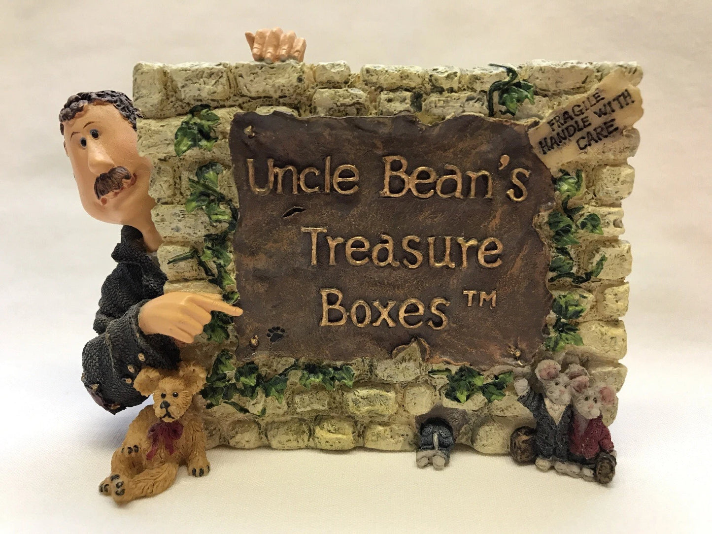 Boyds Treasure Box Uncle Bean & McNibble Gang  sign (approx: 4 x 2.5 inches) image 7