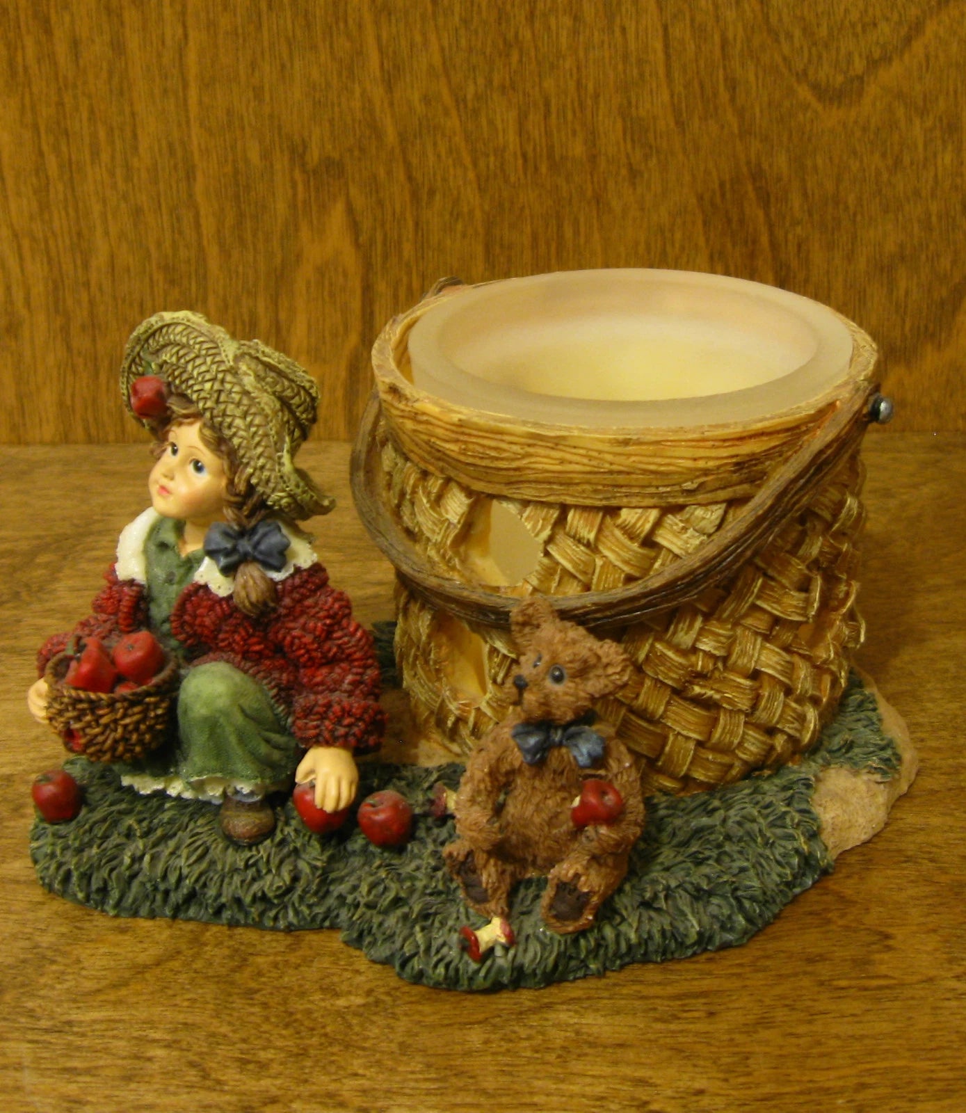 Boyds Votive DS Candice w. Matthew  Gathering Apples 27905 DS image 1