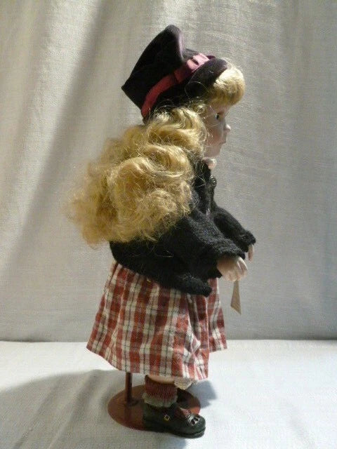 Boyds Doll  Brittany w.Bear and suitcase  #4906 15 image 2