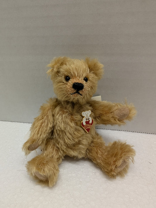 Artist Nostalgic Bear Eenie 4.5 by Sue and Randall Foskey image 0