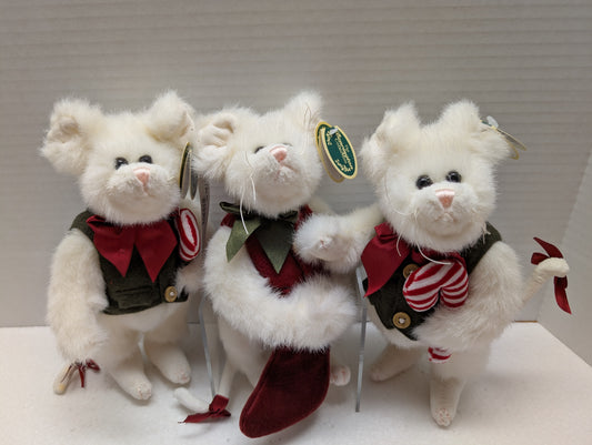 Bearington Collection Dickory Mouse with red vest image 2
