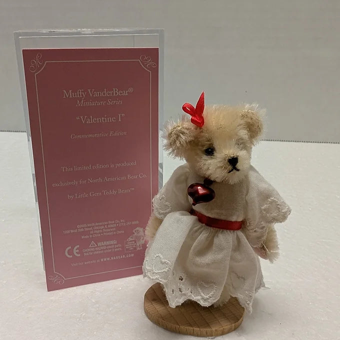 North American Mohair Miniature Valentine  (5819) image 2