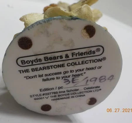 Boyds Bear Resin IMA SCHOLAR Graduate CELEBRATE   RETIRED 227783 image 1