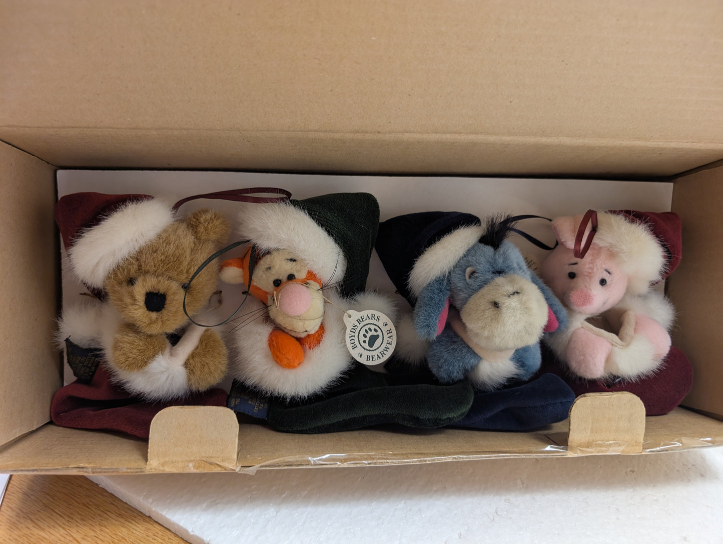 Boyds Disney Plush  Ornaments 1999 Xmas Winnie the Pooh Plush Set 94964DS image 4