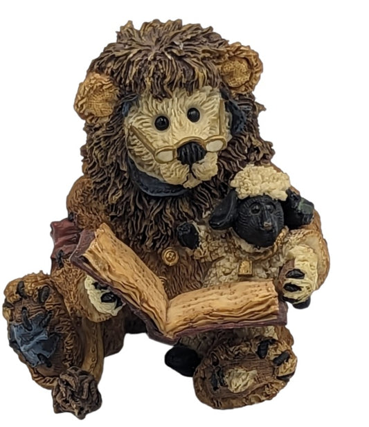 Boyds Bear Resin Noah Collection Caledonia as The Narrator  Style # 2412 image 0