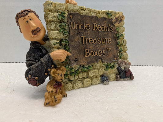 Boyds Treasure Box Uncle Bean & McNibble Gang  sign (approx: 4 x 2.5 inches) image 0