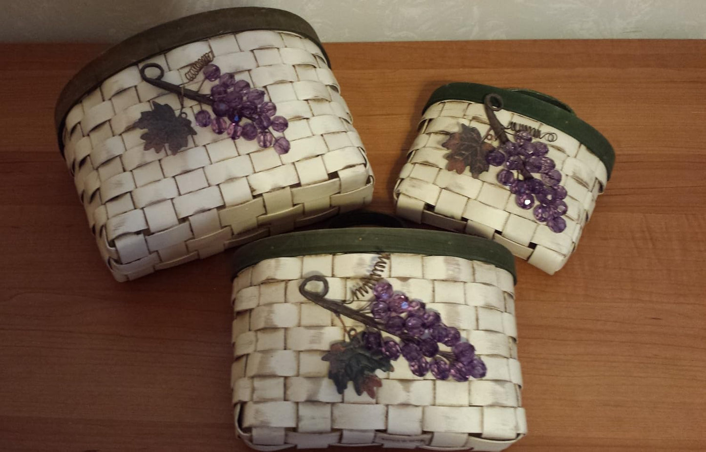 Boyds Accesories Chardnay Grape Harvest Baskets #65192 Set of 3 image 4
