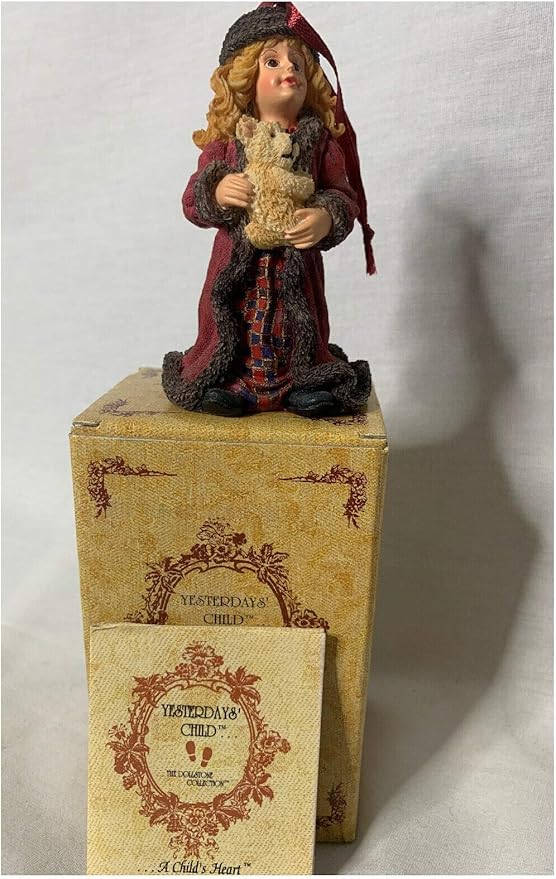 Boyds Ornament Dollstone Yesterday Child Lara  Moscow at Midnight 25859 image 2
