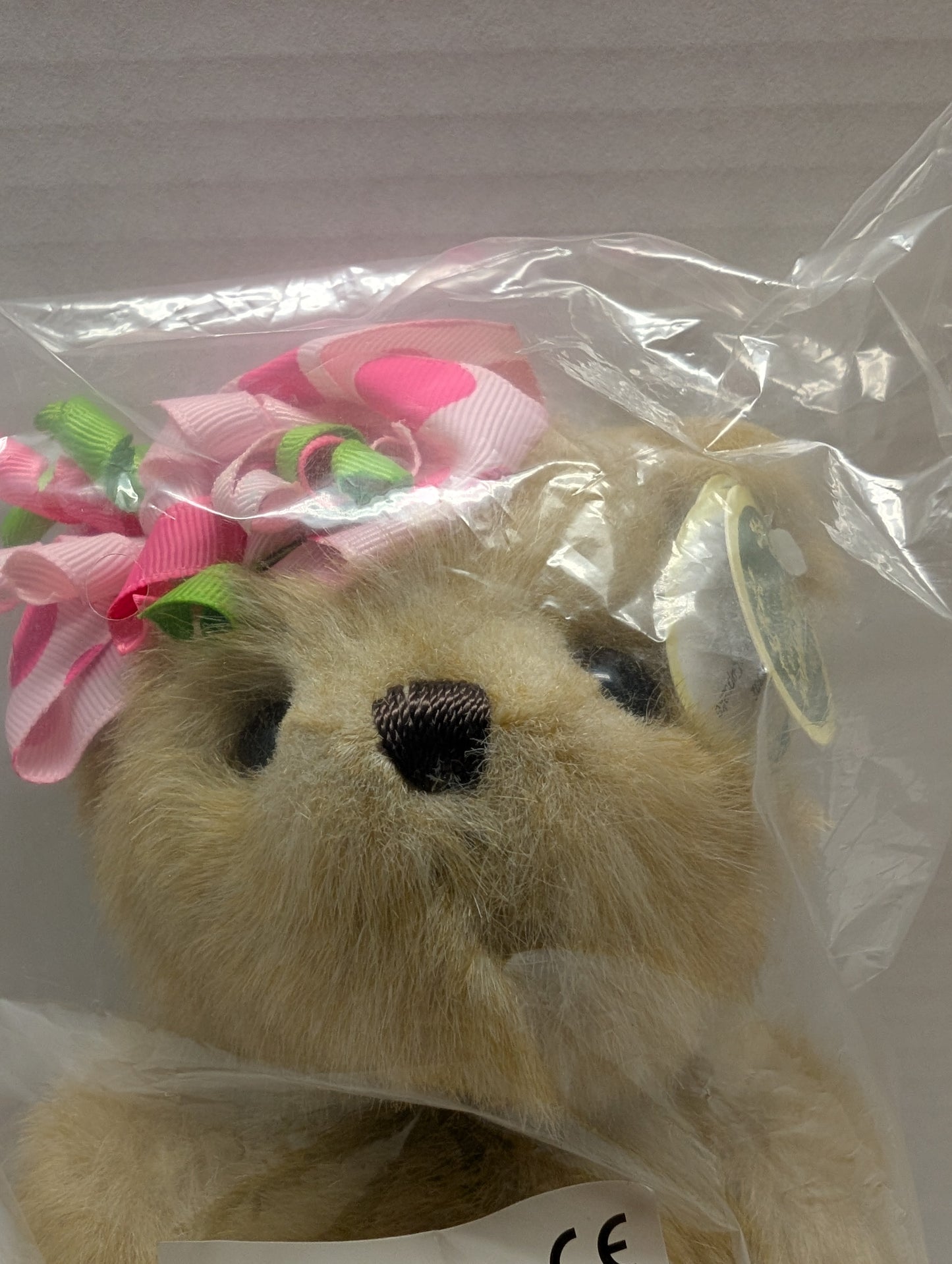 Bearington Collection Casey Cupcake 171302 image 1