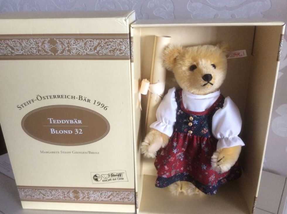 Steiff Alsterhaus Exclusive  Hamburg 42cm Metha Fisher's Wife 655210  LE 1500 image 1