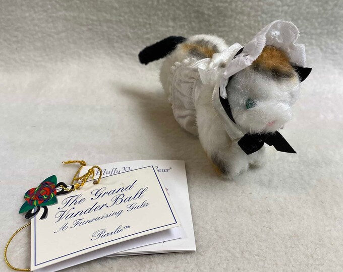 North American Grand Vander Ball Purrlie the Cat Outfit image 4