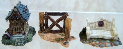 Boyds Village Accessories Grenville's Outhouse 19807 image 1