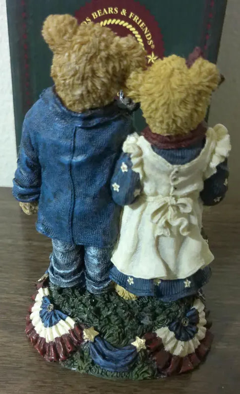Boyds Bear Resin Clari & Grant 2277959CI Life is Good in the Heartland image 1