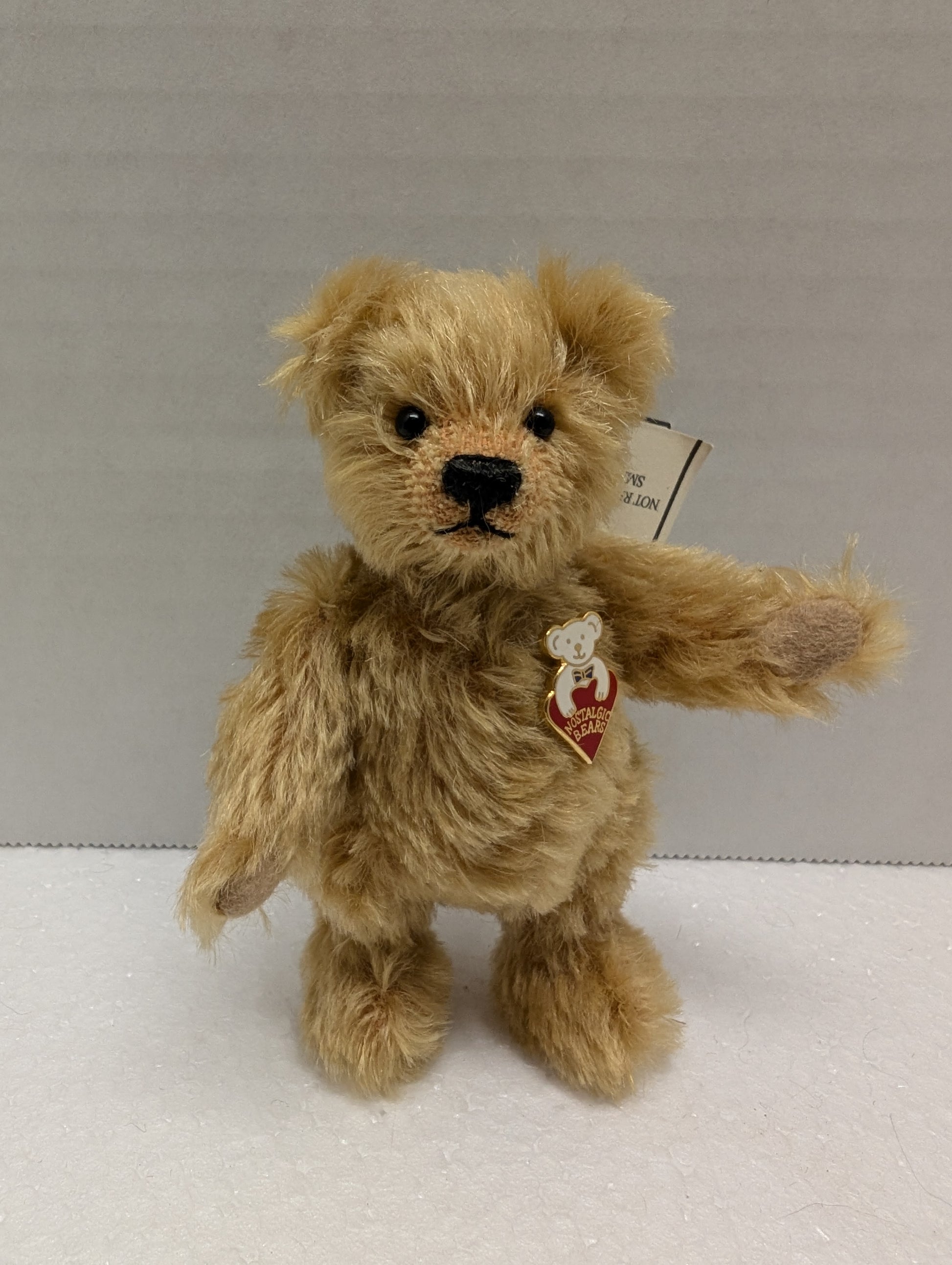 Artist Nostalgic Bear Eenie 4.5 by Sue and Randall Foskey image 3