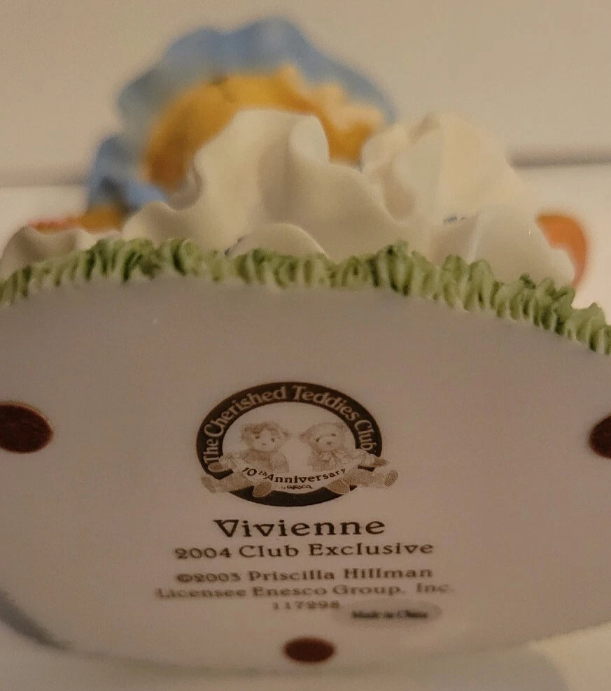 Cherished Teddies VIVIENNE #117298 Club 2004 image 3