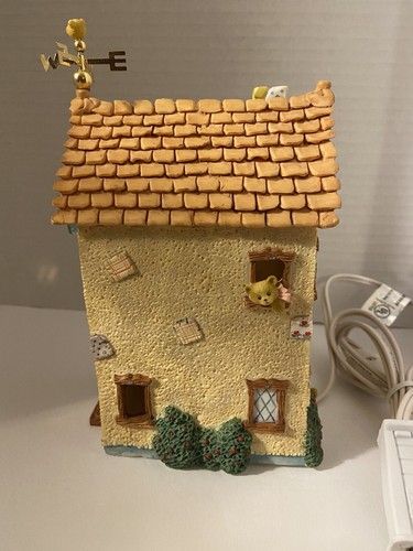 Cherished Teddies #CT953 Teddie Bear Town Tattler 1996 image 3