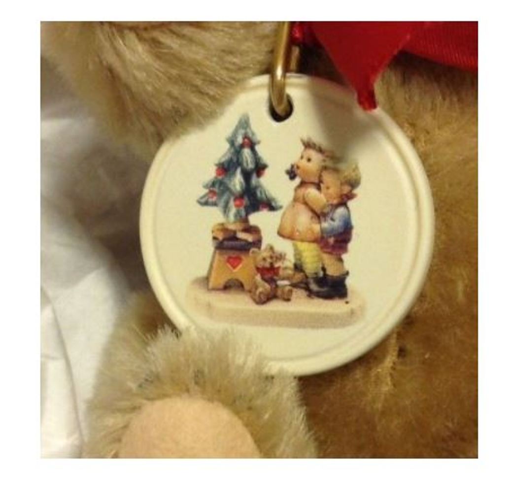 Steiff & Goebel Wonder of Christmas with Steiff Teddybear 1394 image 5