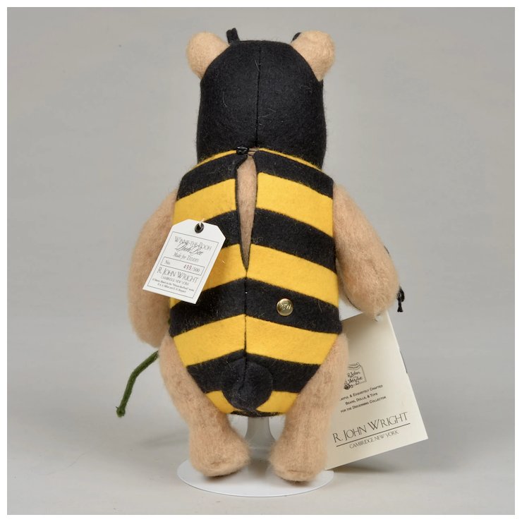 R John Wright Classic Winnie The Pooh as Pooh Bee Teddys Exclusive image 3