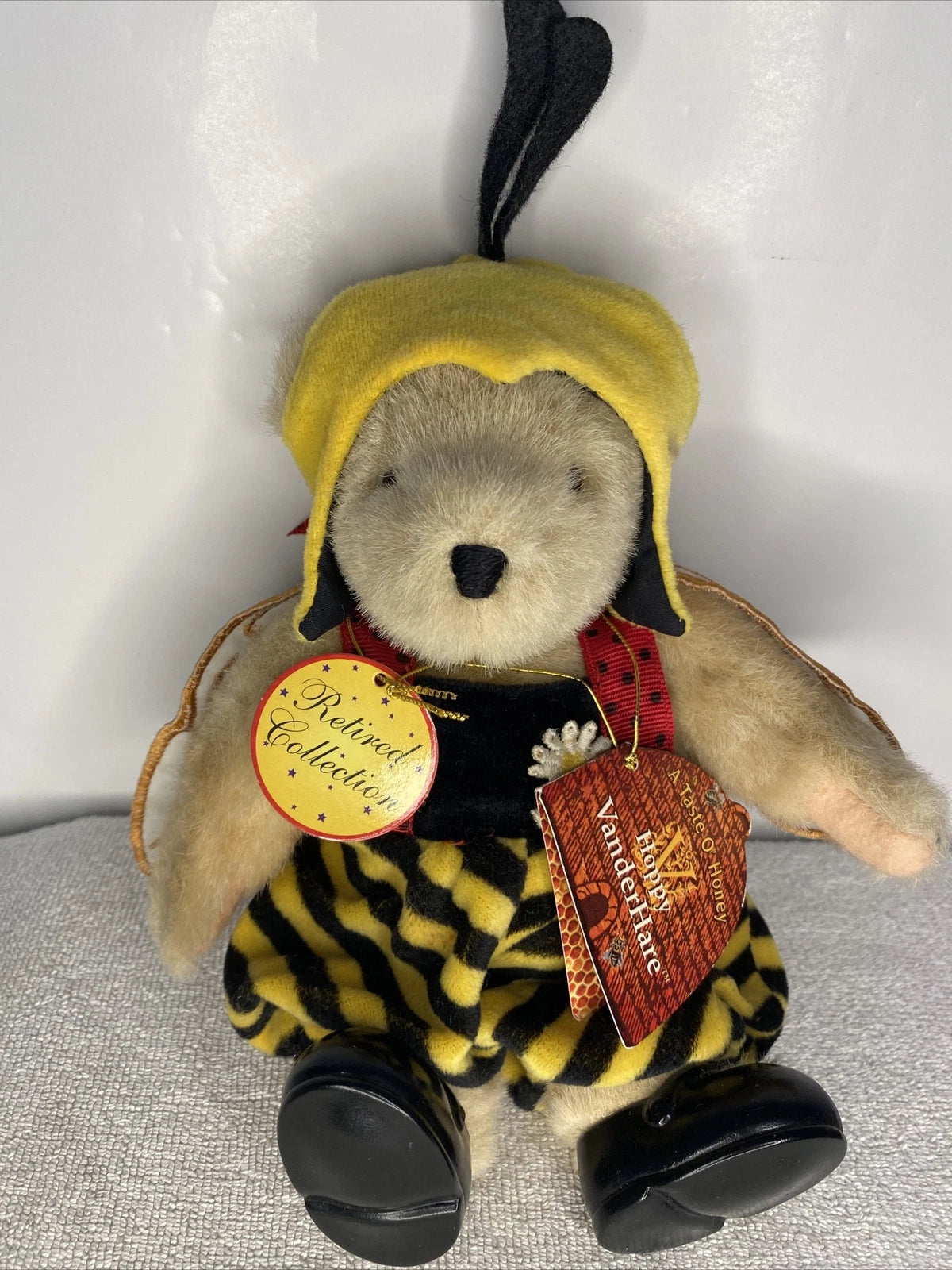 North American Taste O' Honey  VdBeeKeeping Muffy Dressed 4254 image 0