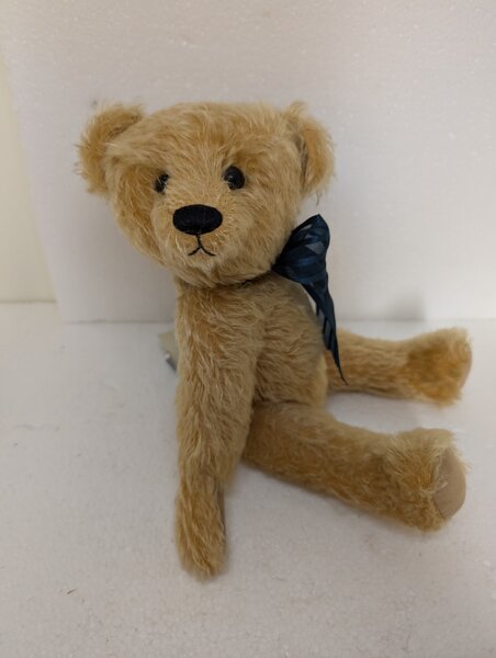 Winston 14" Mohair Bear by Linda Nelson of Half Nelsons image 3