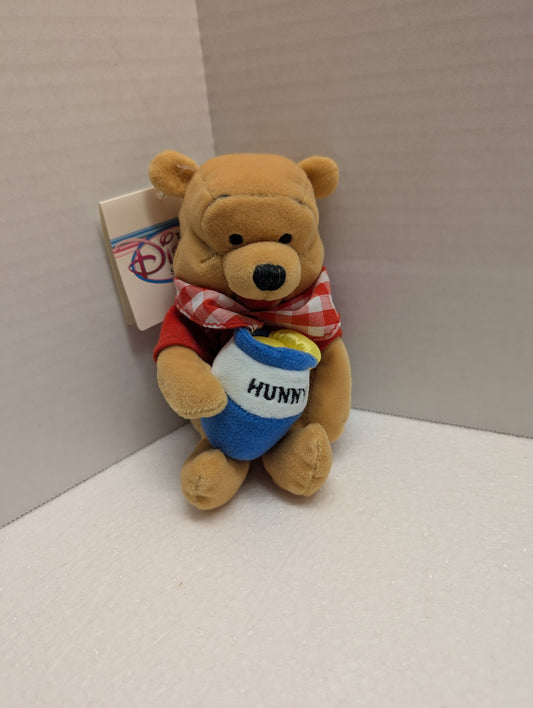 Disney Bean Bag Mini Picnic Pooh 8" image 0
