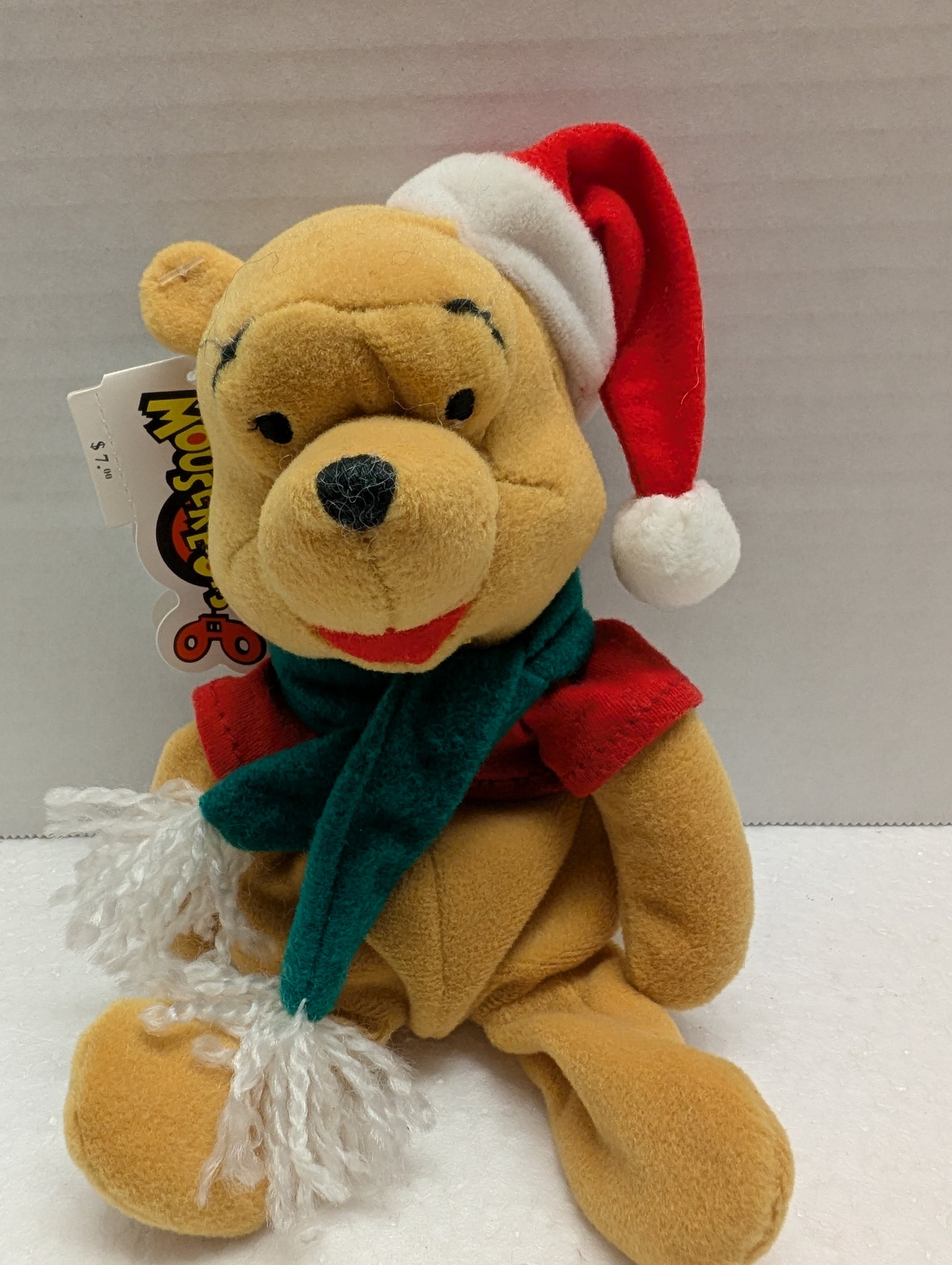 Disney Bean Bag Mini Bag Santa Pooh 8 122-19007 Mousetoys image 0