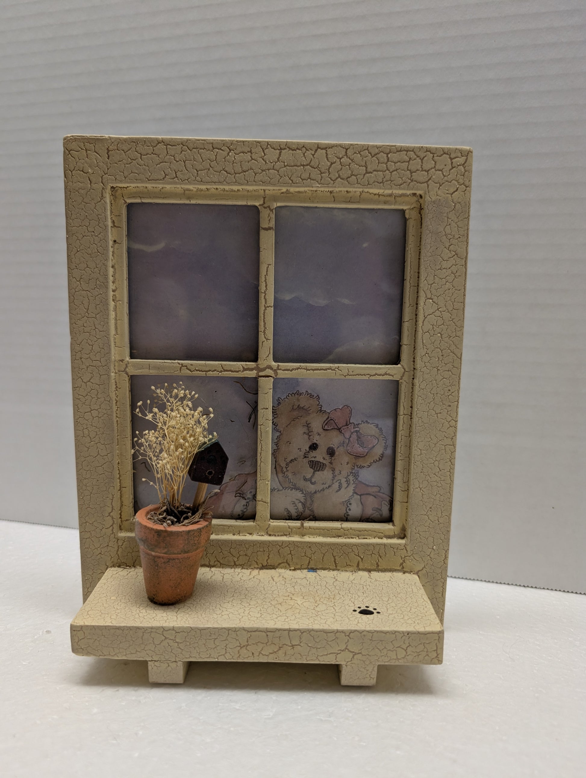 Boyds Window Frame 654852-10 image 0