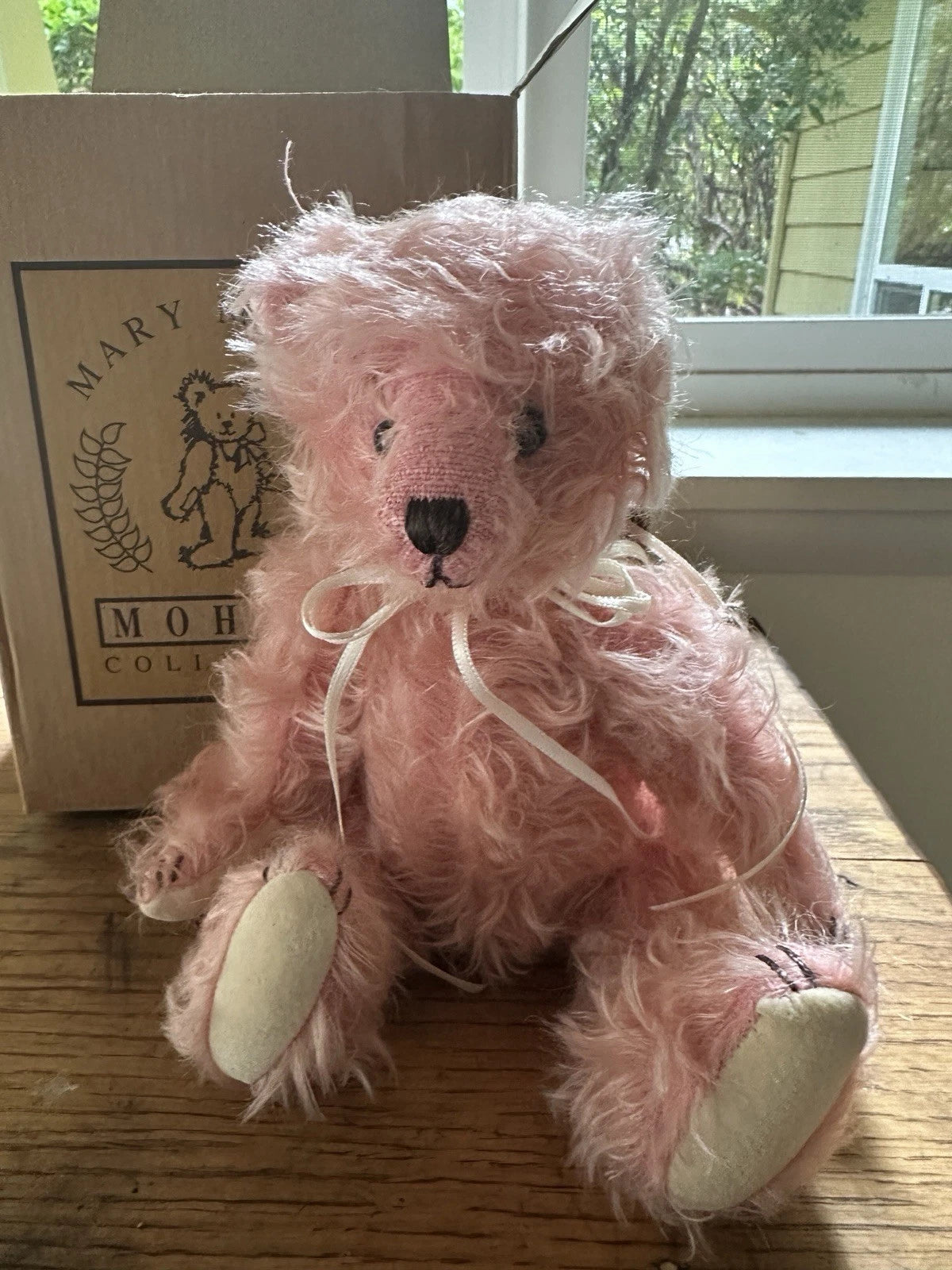 Mary Meyers The Green Mountain Collection Courtney 10" Rose Mohair 85081 image 0