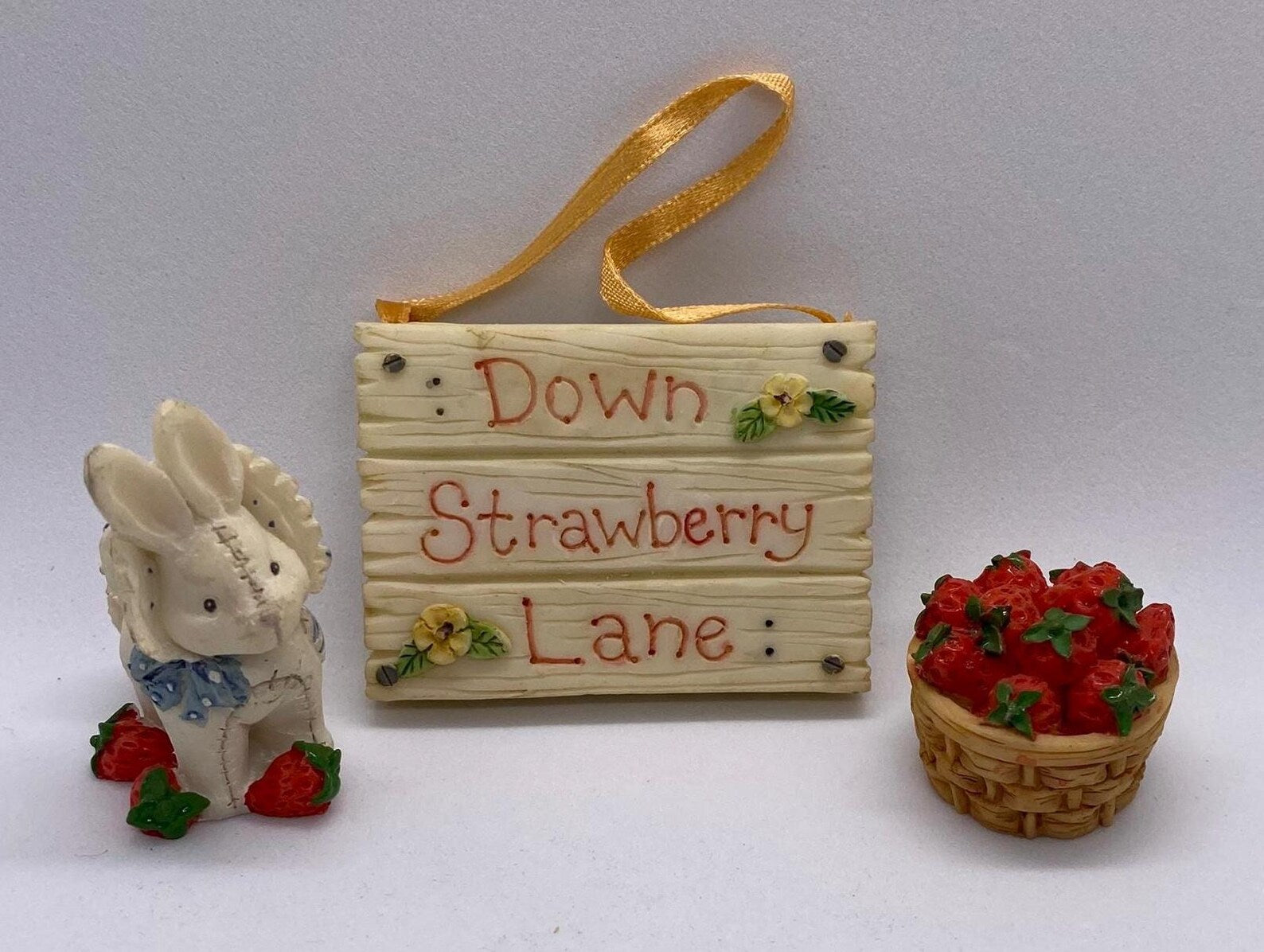 Cherised�Teddies Mini Figurines 900931 Set of�3 image 0