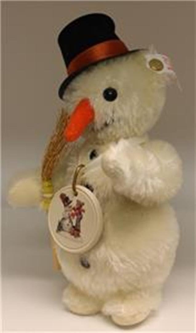 Steiff & Goebel Collectors Set Hummel Frosty Friends with Steiff Snowman 1448 image 2